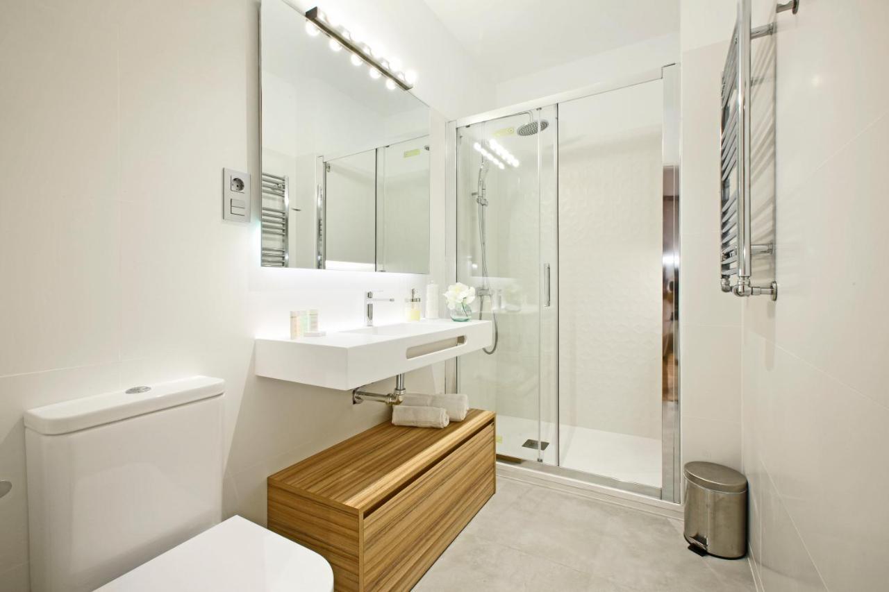 Tirso Boutique Apartment Madrid Luaran gambar